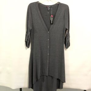 Delirious Hi-lo cardigan sweater NWT Gray. Button front sz XL 3/4 sleeve